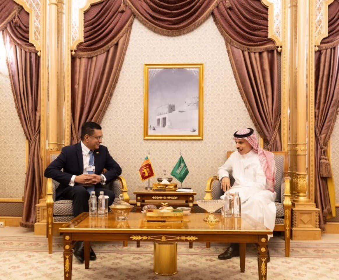 Minister Ali Sabry holds bilateral meetings at World Economic Forum in Riyadh