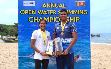 Dilanka Shehan and Seneshi Herath shine at 5km sea-swim c’ship 2023 