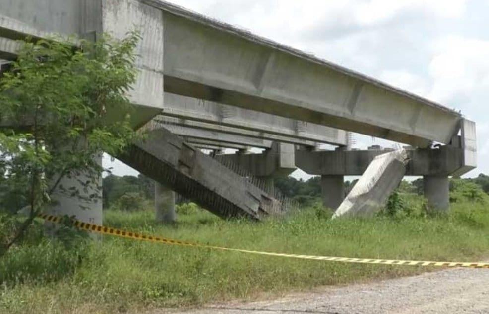 Central expressway: Mirigama-Kadawatha construction beam collapses 
