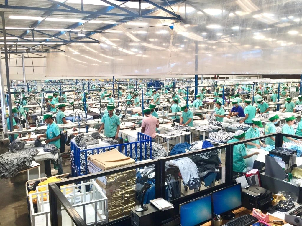Apparel industry: Thousands have lost jobs, TUs claim